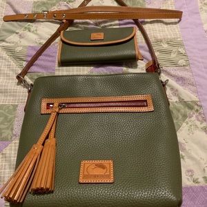 Dooney & Bourke purse & wallet